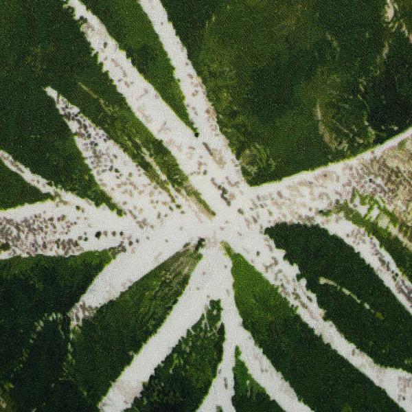 Viskose Akita Blätter auf Grüntöne von Swafing